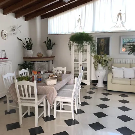 Nicolaus B&B