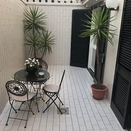 B&B Nicolaus Bari