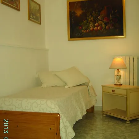 Bed & Breakfast Nicolaus 2*