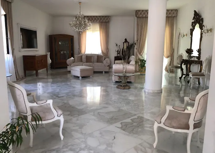 尼古拉斯别墅酒店 住宿加早餐酒店