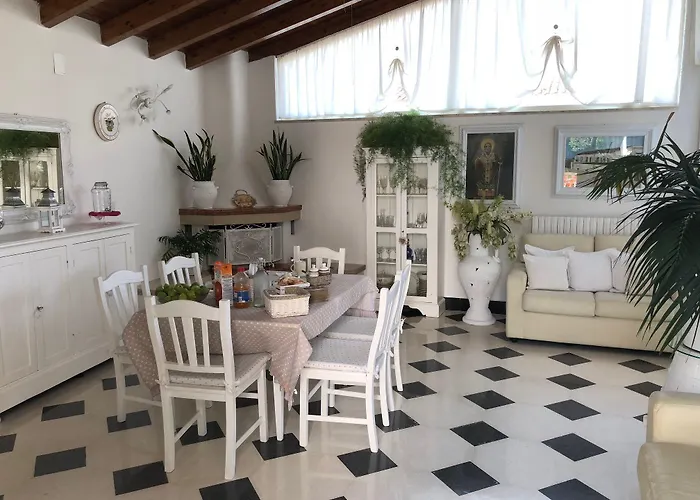 尼古拉斯别墅酒店 住宿加早餐酒店