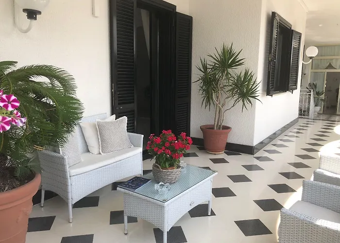 Bed & Breakfast Nicolaus 4*