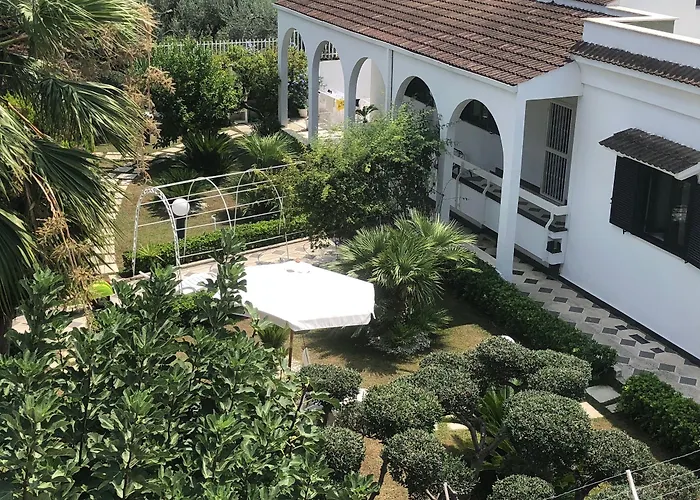 尼古拉斯别墅酒店