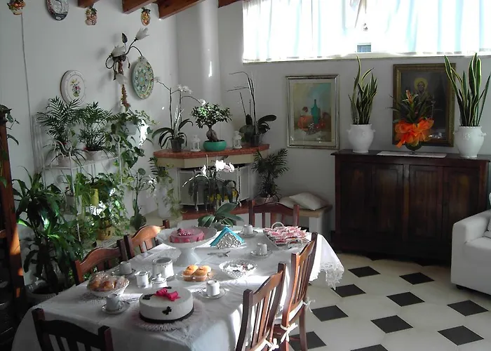 尼古拉斯别墅酒店