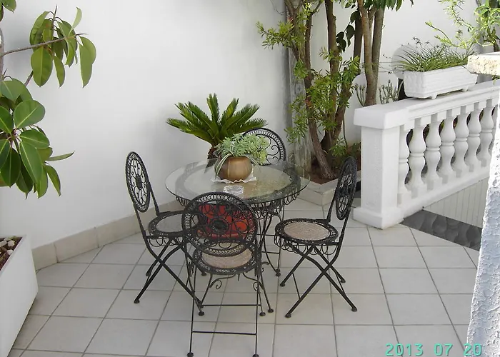 尼古拉斯别墅酒店 巴里