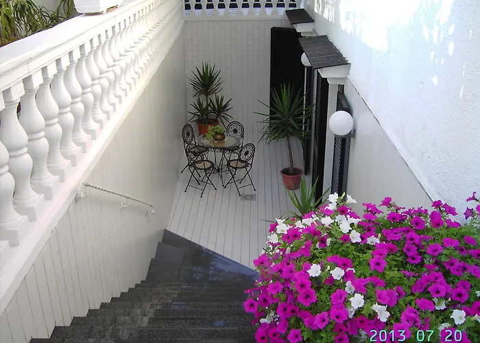 尼古拉斯别墅酒店