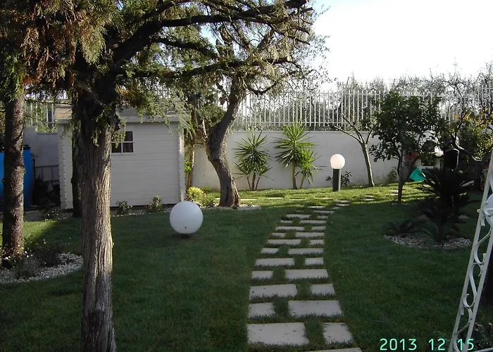 尼古拉斯别墅酒店 3* 巴里